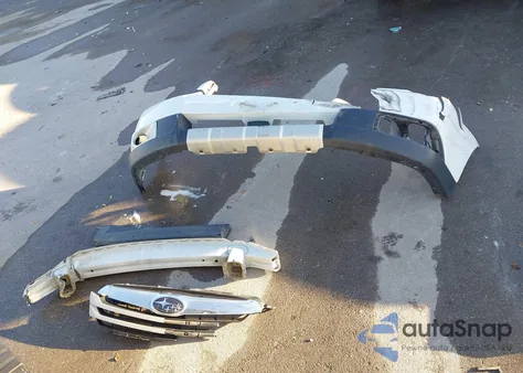 2011 Subaru Outback 2.5I Premium from USA, damaged, VIN 4S4BRCGC9B3386687